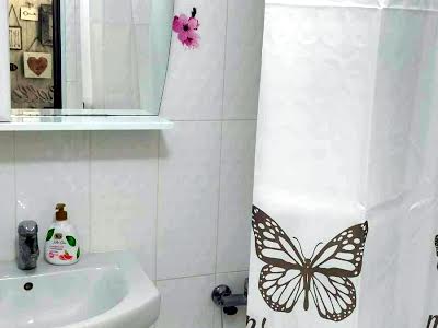 квартира за адресою Приозерна вул., 4
