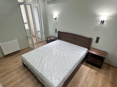 квартира за адресою Шолуденка вул., 30