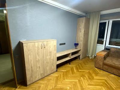 квартира за адресою Задорожний пров., 5