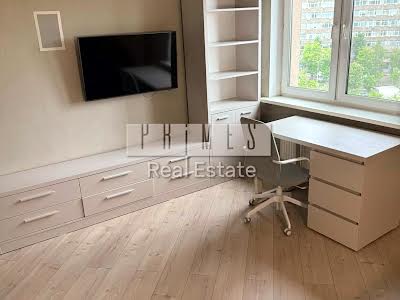 квартира за адресою Дегтярівська вул., 25а к1