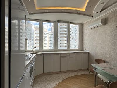 квартира по адресу Авиаконструктора Игоря Сикорского ул. (Танковая), 1-Б