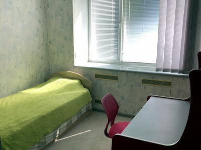 квартира за адресою Олександра Кониського вул., 34