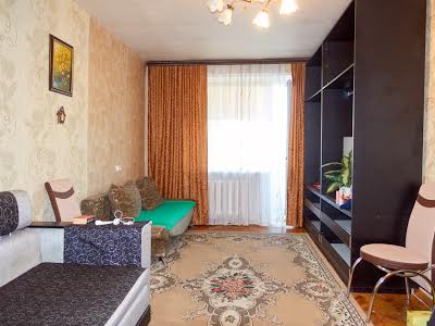 квартира за адресою Байди-Вишневецького вул. (Осиповського), 3