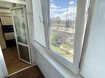 квартира по адресу Пражская ул., 25/2