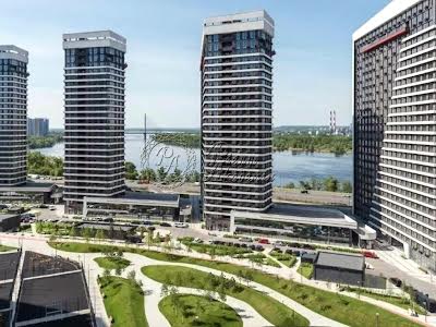 квартира за адресою Причальна вул., 8