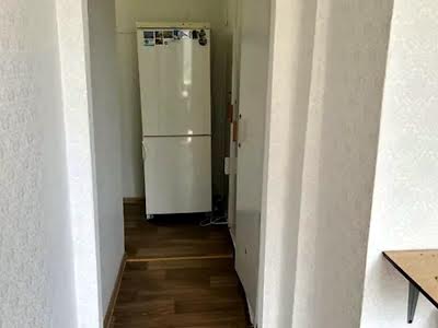 квартира за адресою Симиренка вул., 5