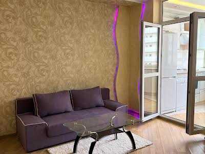 квартира по адресу Авиаконструктора Игоря Сикорского ул. (Танковая), 1-Б