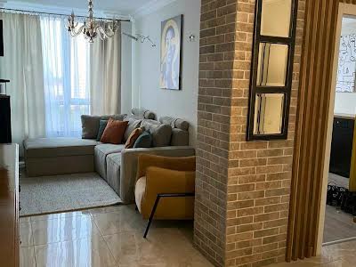 квартира за адресою Федора Ернста вул., 6