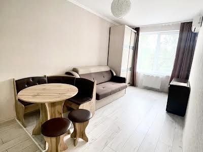 квартира за адресою Клавдіївська вул., 40-Д
