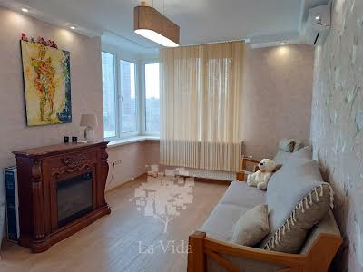 квартира по адресу Оболонский просп., 1