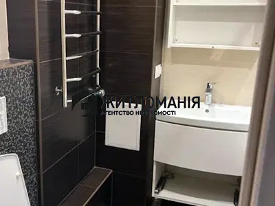 квартира по адресу Академика Булаховского ул., 5-Д
