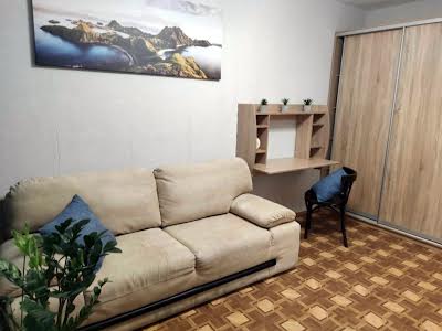квартира за адресою Лук'янівська вул., 9