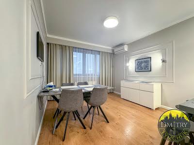 квартира по адресу Оболонский просп., 26