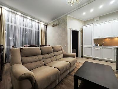 квартира за адресою Київ, Дмитрівська вул., 80