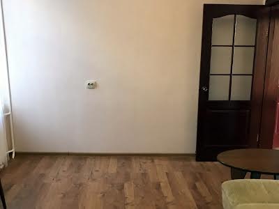 квартира за адресою Студентська вул., 11