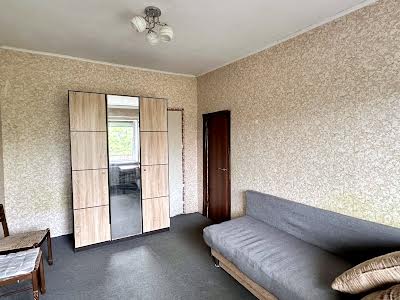 квартира по адресу Авиаконструктора Антонова ул., 12