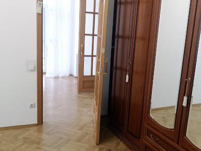 квартира за адресою Банкова вул., 3