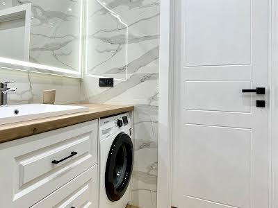 квартира за адресою Зарічна вул., 6корп4