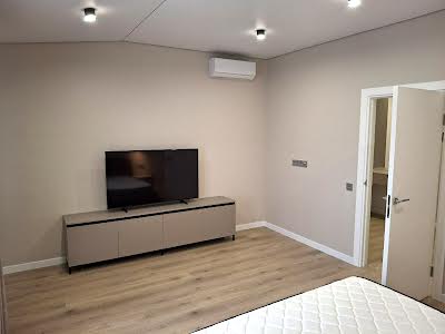 квартира за адресою Садова вул., 1б