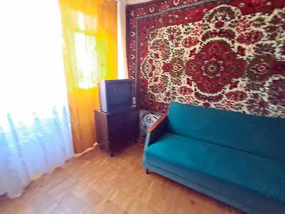 квартира за адресою Київ, Андрія Малишка вул., 37