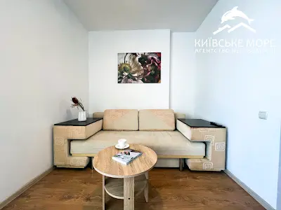 квартира за адресою Воскресенська вул., 16-Б