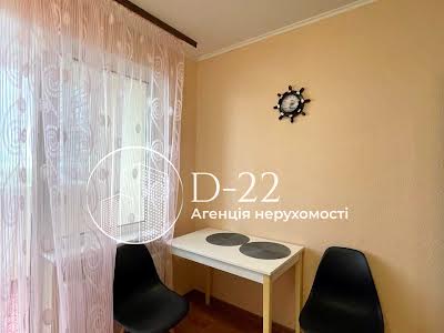 квартира за адресою Ревуцького вул., 54
