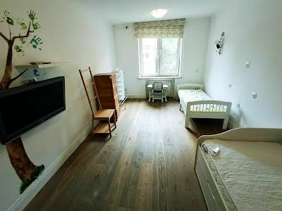 квартира по адресу Дмитриевская ул., 75