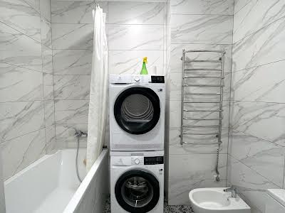 квартира по адресу Василия Тютюнника ул. (Анрі Барбюса), 51/1А