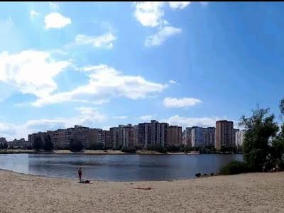 квартира за адресою Ревуцького вул., 13