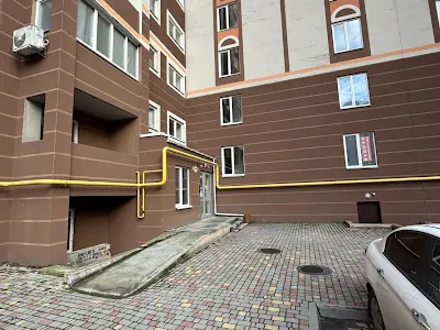 квартира за адресою Соборна, 105