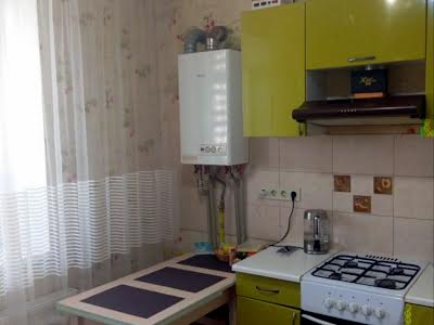квартира за адресою Боголюбова вул., 8