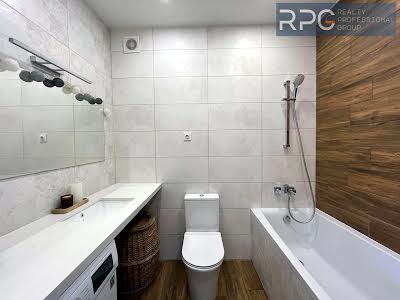 квартира за адресою Тарасівська вул., 9