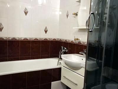 квартира за адресою Луї Пастера вул., 183