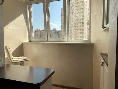 квартира за адресою Урлівська вул., 20