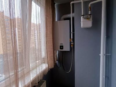 квартира за адресою с. Петропавлівська борщагівка, Оксамитова вул., 20г