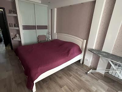 квартира за адресою Харків, Тракторобудівників просп., 162д