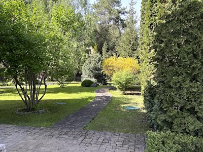будинок за адресою с. Лебедівка, французська, 1
