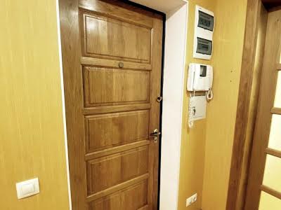 квартира по адресу Авиаконструктора Антонова ул., 8