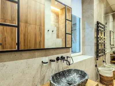 квартира за адресою Михайлівська вул., 6-А