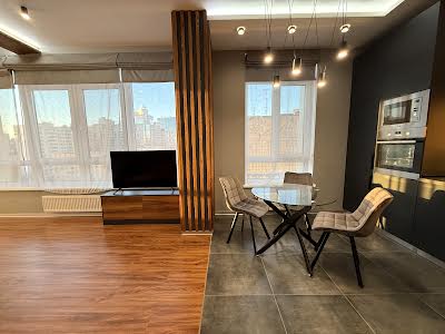 квартира за адресою Жилянська вул., 68