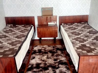 квартира за адресою Дніпроводська вул., 1