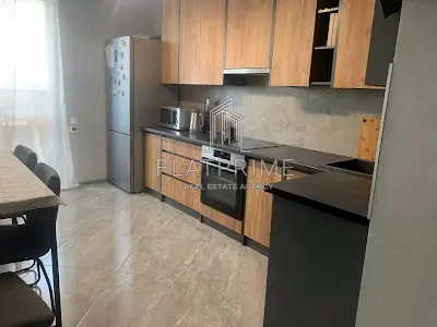 квартира за адресою Сім'ї Кульженків вул. (Петра Дегтяренка), 37