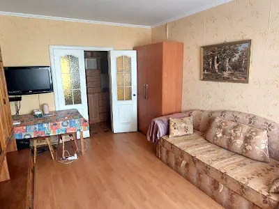 квартира за адресою Каштанова вул., 5