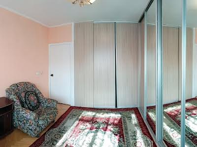 квартира за адресою проспект Червоної калини, 4А