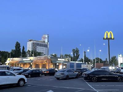 квартира по адресу Миколы Бажана просп., 17