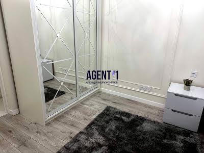 квартира за адресою Зелена вул., 10