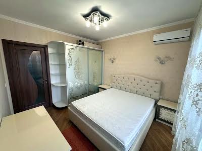 квартира по адресу Бориса Гмыри ул., 18
