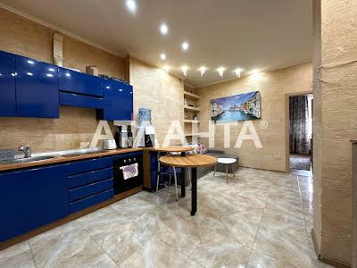 квартира за адресою Середньофонтанська вул., 19б