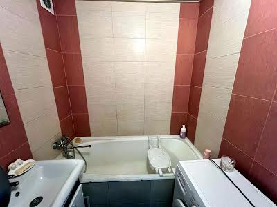 квартира за адресою Миколи Закревського вул., 11