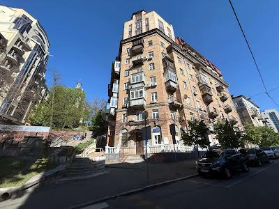 квартира за адресою Дарвіна вул., 1